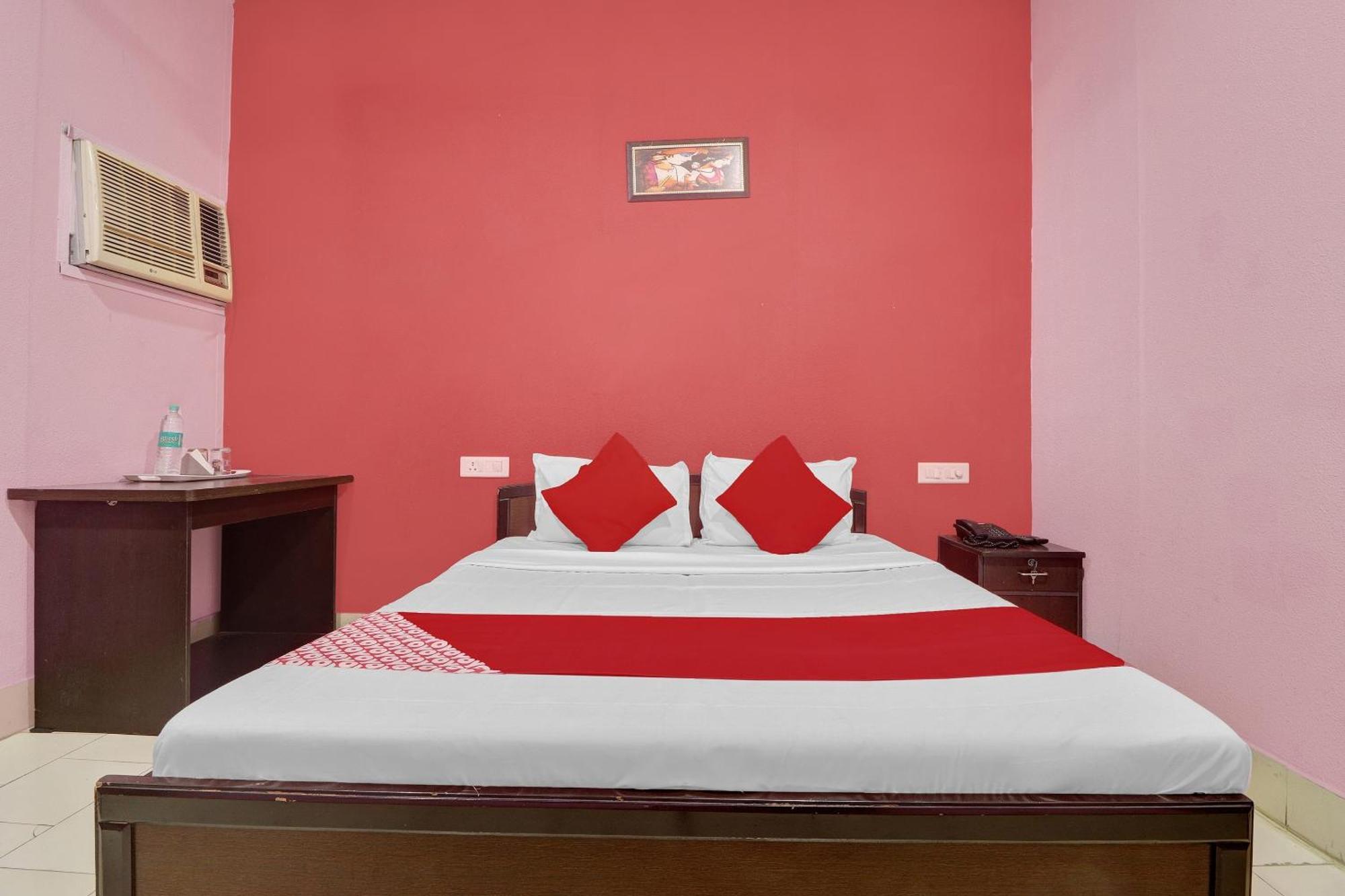 Hotel O Drizzling Land Muradnagar Ngoại thất bức ảnh